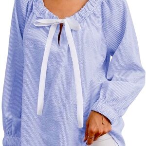 🦃 Oversized Light Blue Seersucker Tunic with Bow Closure at the scoop neck